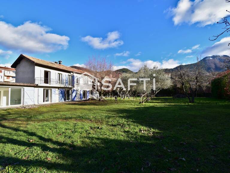 Digne, Villa rénovée 136m² 4 chambres Jardin 840m² — photo 1
