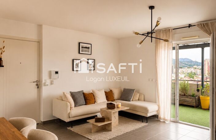 Appartement T4 récent de 84 m² - La Capelette — photo 2