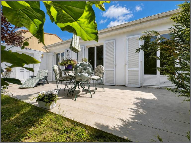 Maison de plain-pied avec 3 chambres et un jardin — photo 1