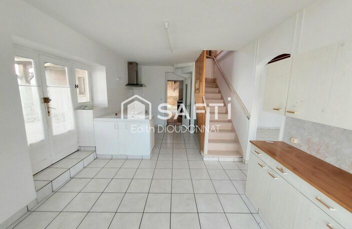 Maison de bourg, volumes et potentiel — photo 2