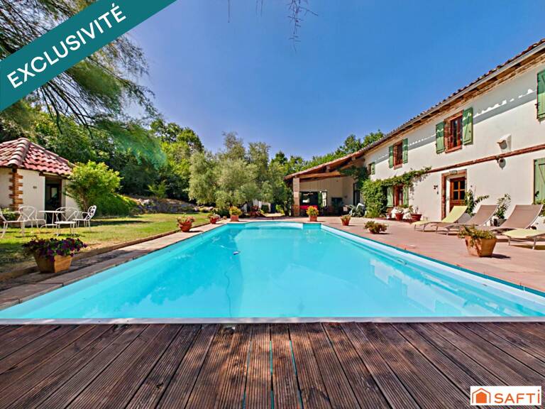 Magnifique Grange Rénovée T12 570m2 avec Piscine, Garage de 70m et gîte!!! — photo 1