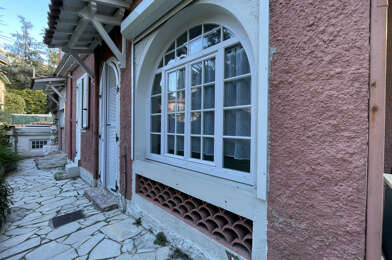 Appartement 1 pièces 890 €