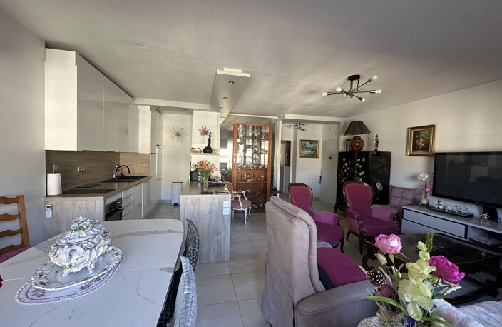 Marmande coeur de ville à louer appartement T2 meublé, climatisé avec terrasse, acsenseur et parking — photo 4