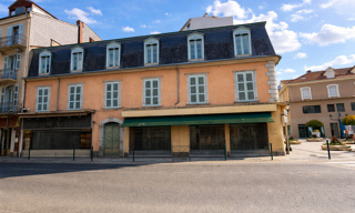Immeuble  450 m² à vendre à Lourdes (65100)