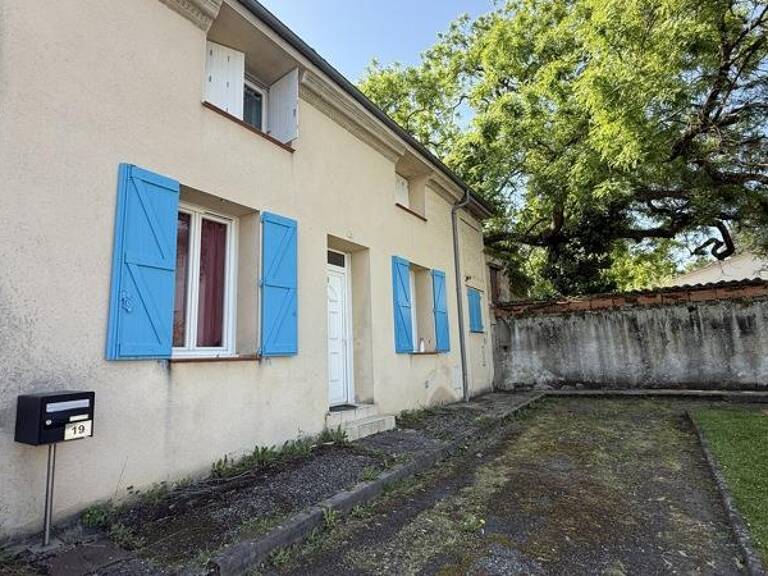 Maison en pierre de 4 pièces principales — photo 1