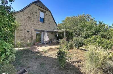 Maison en pierre de 8 pièces principales — photo du bien