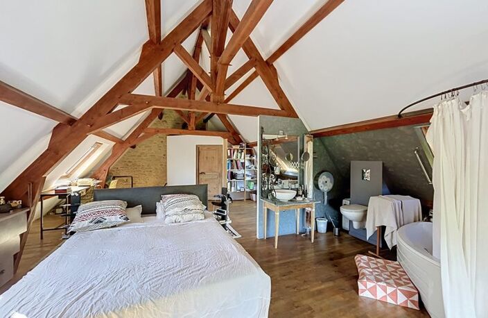 Maison en pierre de 8 pièces principales — photo 4