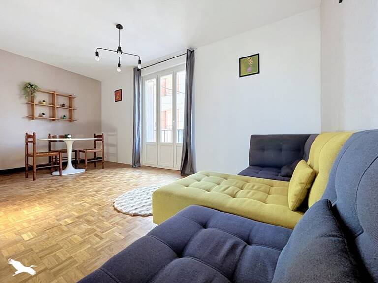 Immeuble   — photo 1