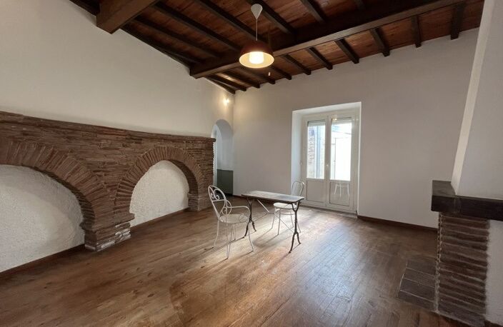 Maison de bourg de 6 pièces principales — photo 2