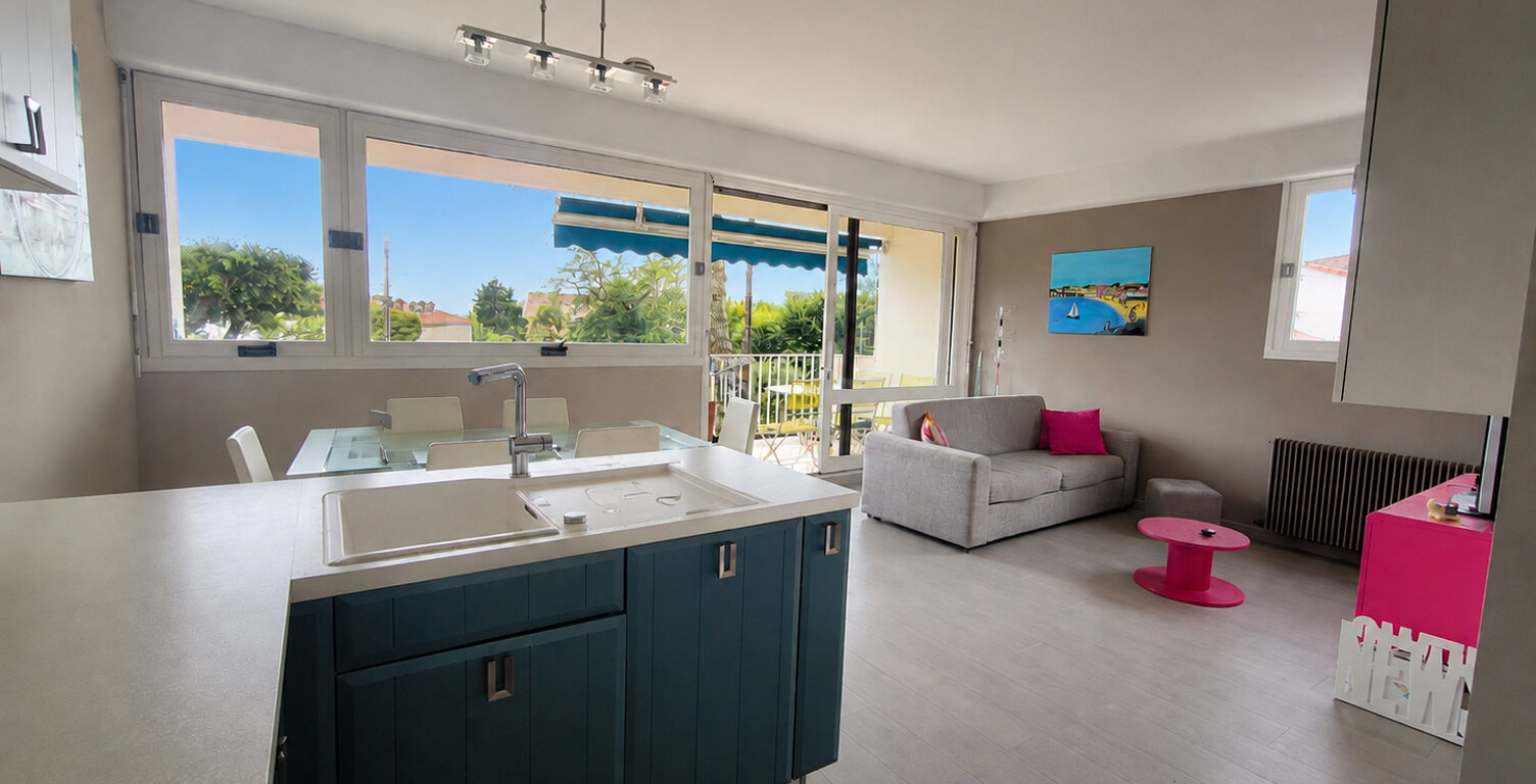 ROYAN - ENTRE LES QUARTIERS DU PIGEONNIER ET DE PONTAILLAC - 350 M PLAGES - BEL APARTEMENT T3 LUMINEUX — photo 1