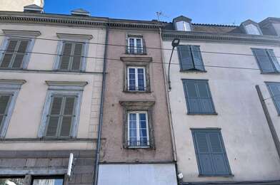 Immeuble  176714 €