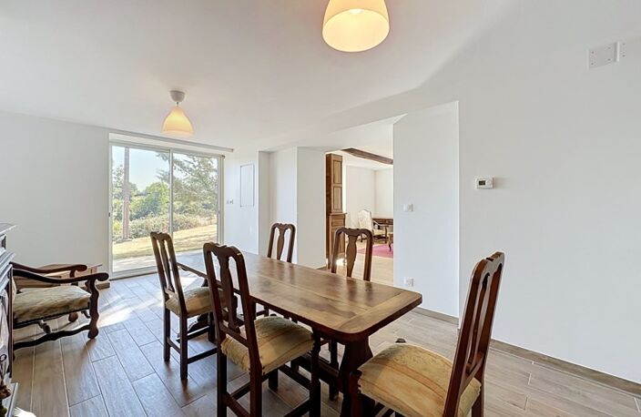 Maison en pierre de 5 pièces principales — photo 4