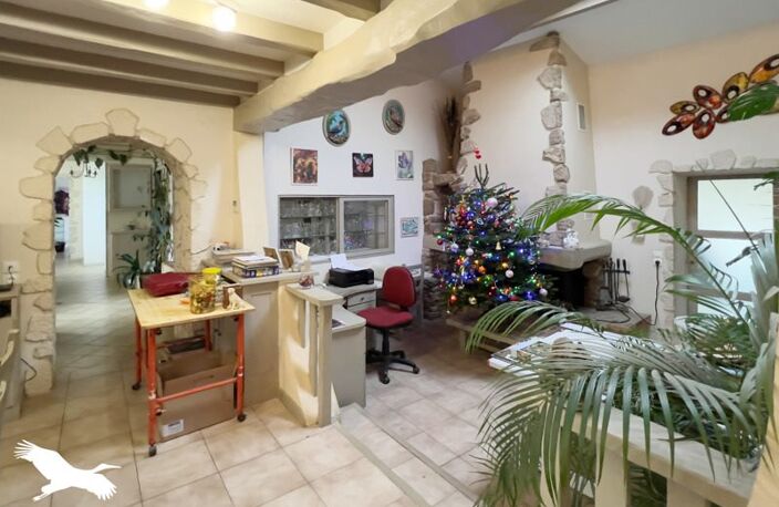 Maison en pierre de 9 pièces principales — photo 2