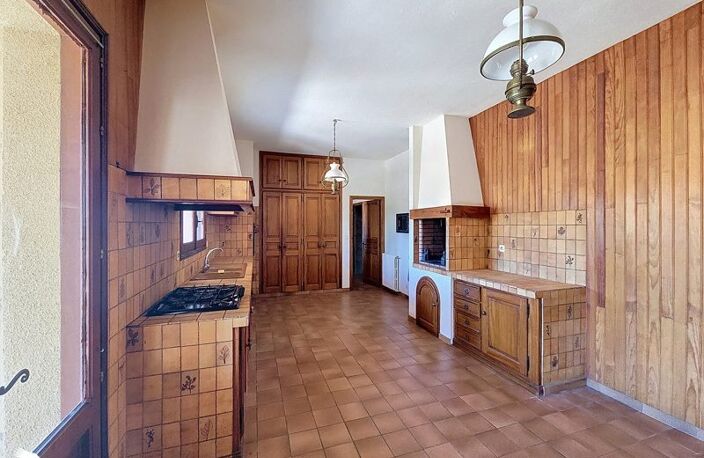 Villa de 7 pièces principales — photo 5
