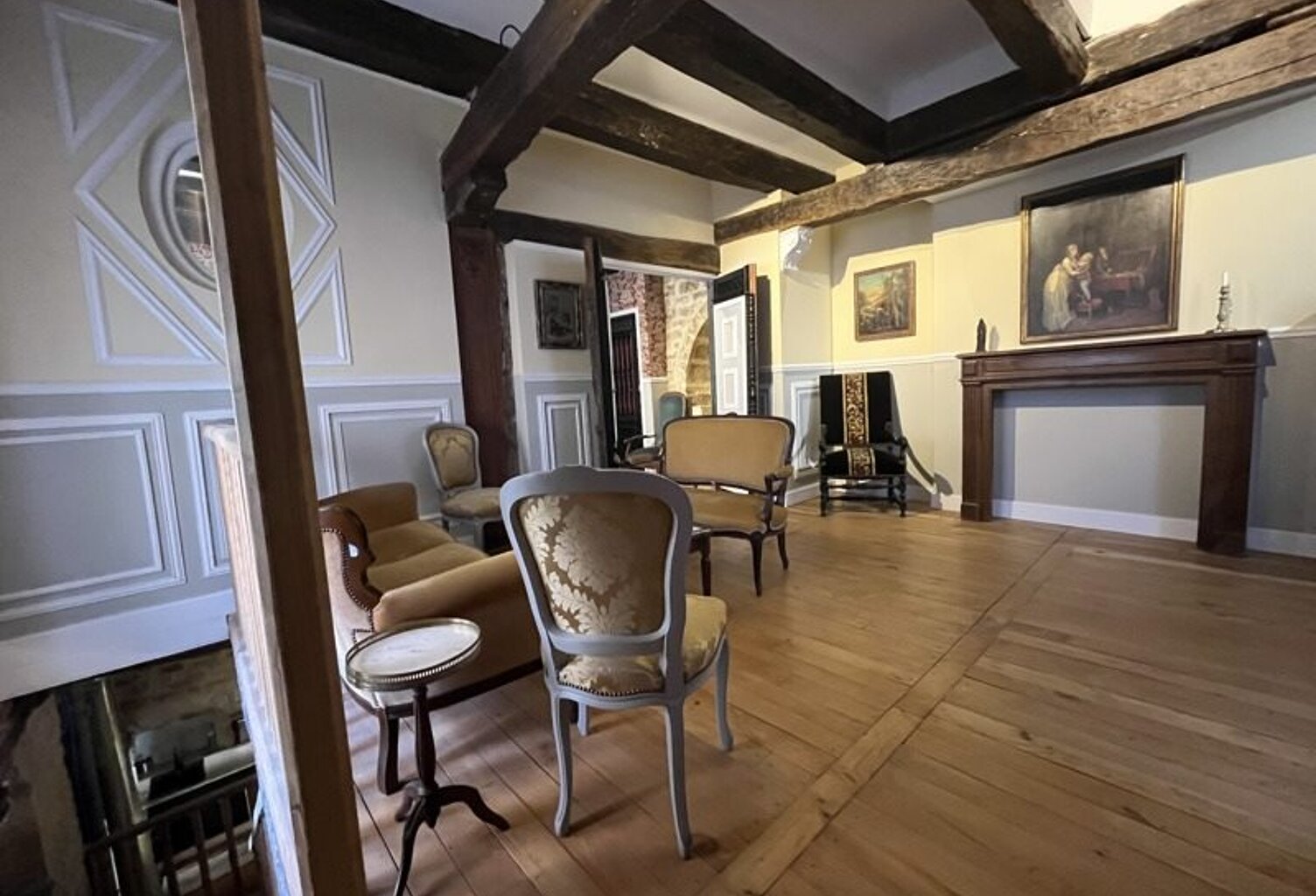 Vente maison 7 pièces 183 m² Villefranche-de-Rouergue (12200) — photo 1