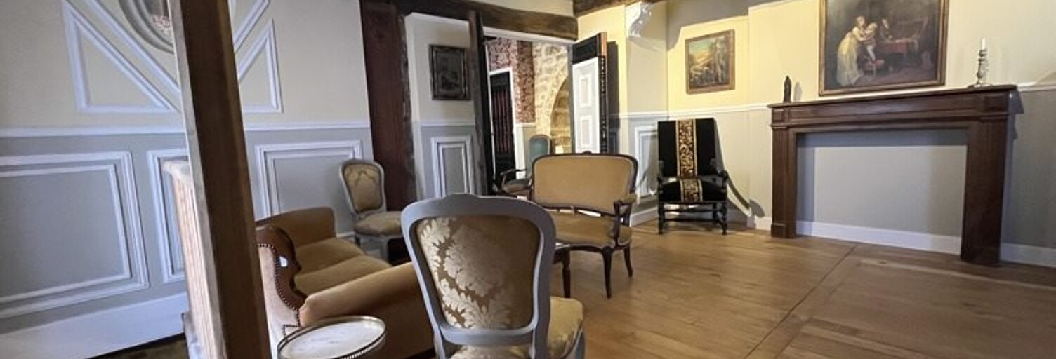 Maison 7 Pièces 183 m² à vendre à Villefranche-de-Rouergue (12200)