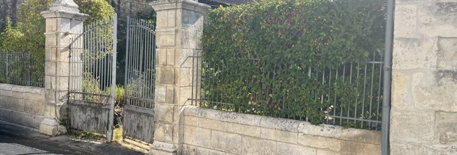 Maison 3 Pièces 96 m² à vendre à Champagne-et-Fontaine (24320)