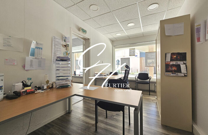 Local de 42 m² en hypercentre — photo 4