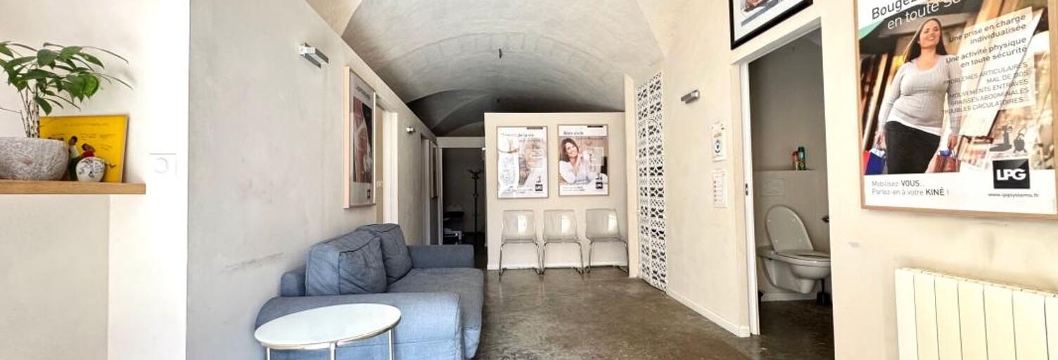Bureau  60 m² à louer à Lambesc (13410)