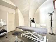 Local Professionnel 60m2 Centre du Village de LAMBESC — photo 2