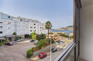 Appartement 3 pièces 215000 €