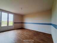 À DÉCOUVRIR SANS TARDER – SUPERBE F4 DE 73 M² AVEC GARAGE DE 22 M²+CAVE — photo 3