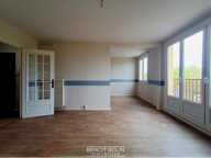 À DÉCOUVRIR SANS TARDER – SUPERBE F4 DE 73 M² AVEC GARAGE DE 22 M²+CAVE — photo 4