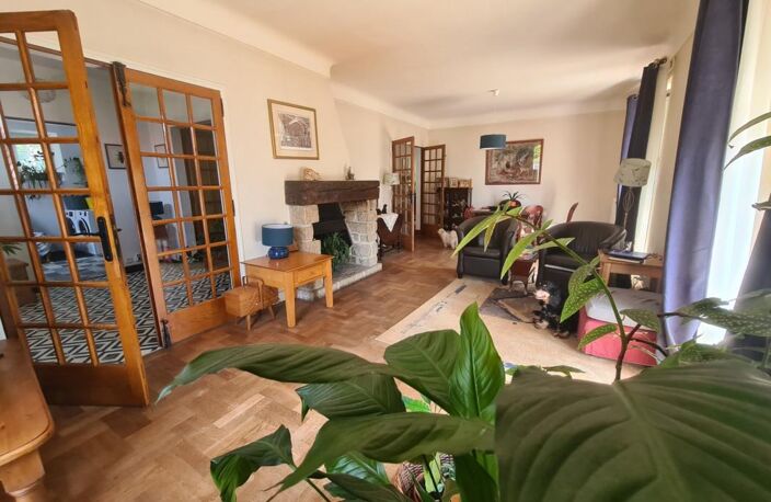 Maison de plain-pied, 5 pièces avec sous-sol total et terrain de 1 134 m² – Châteauneuf-la-Forêt — photo 3