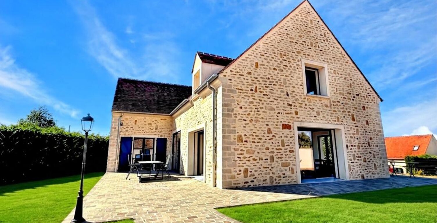Maison à vendre 8 pièces RAMPILLON (77) — photo 1