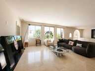 CANNES – APPARTEMENT D'EXCEPTION AU SEIN D'UNE MAISON BOURGEOISE — photo 2