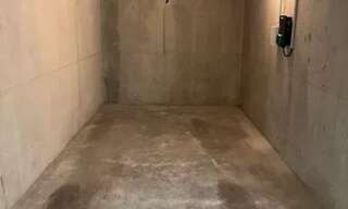 Garage  15 m² à louer à Lyon 8 (69008)