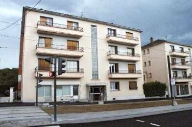 Appartement 4 pièces 1290 €