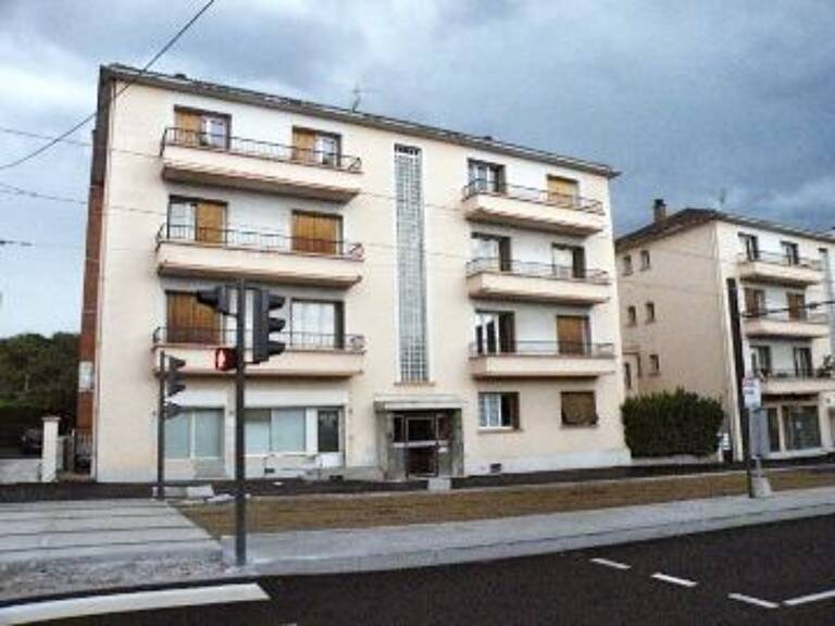 Appartement de 85m2 à louer sur Bron — photo 1