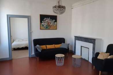 Appartement 3 pièces 830 €