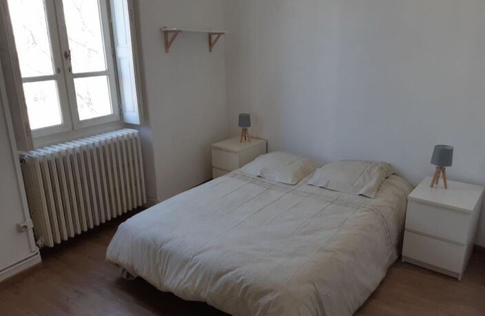 Appartement de 77m2 à louer sur Nîmes — photo 4