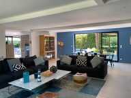 Villa — photo 2