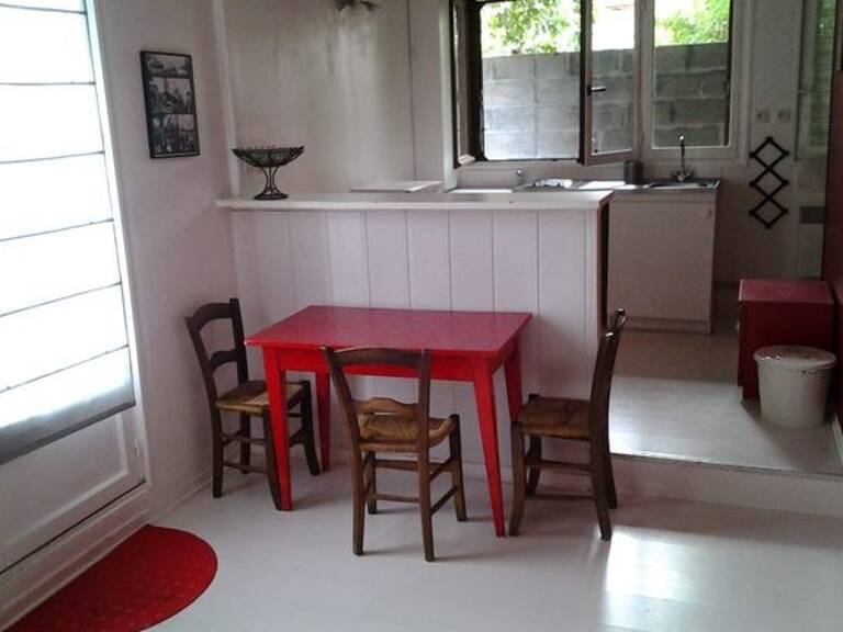 Studio — photo 1