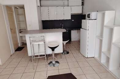 Appartement 2 pièces 790 €