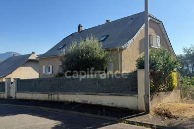 Maison 8 pièces 250000 €