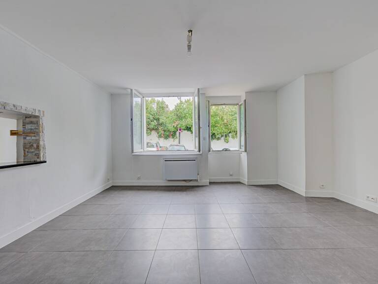 Appartement 2 pièces à LIMEIL BREVANNES (94) — photo 1