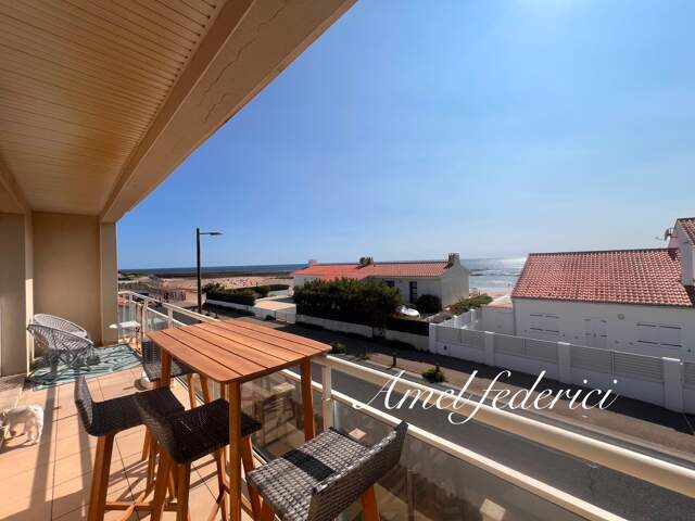 L’Océan pour horizon, une adresse d’exception pour ce bel appartement 85 m2 + Studio 22 m2 !! — photo du bien