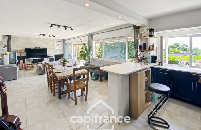 OFFRE ACCEPTÉE - LOPERHET (29470) - MAISON INDIVIDUELLE TYPE F5 - 4 CHAMBRES - CENTRE-BOURG - TERRAIN 612 M² — photo 2