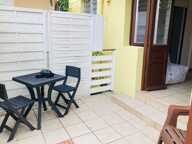 Dpt Martinique (972), à louer MORNE DES ESSES appartement T2 de 33 m² — photo 4