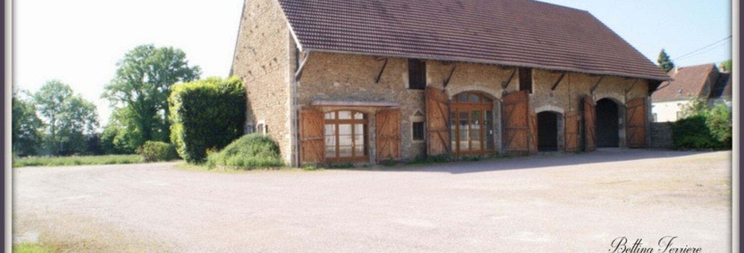 Bureau 12 Pièces 590 m² à vendre à Semur-en-Auxois (21140)