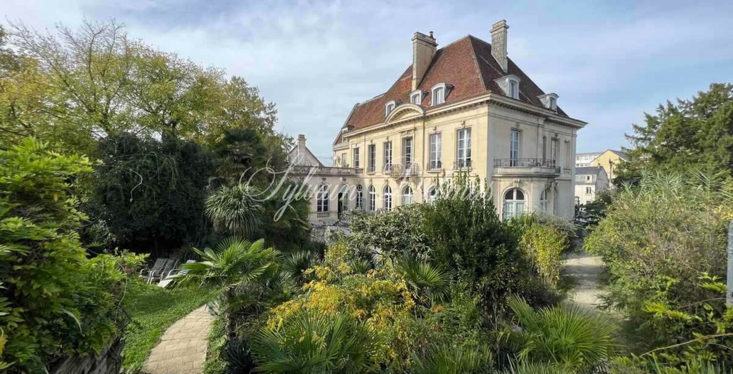 Propriete à vendre 25 pièces proche de POITIERS (86) — photo 1