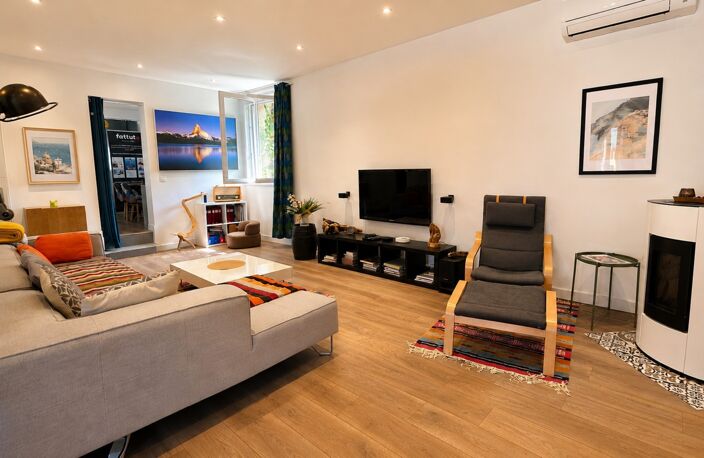 Appartement LOFT à vendre 4 pièces CLUSES (74) — photo 3