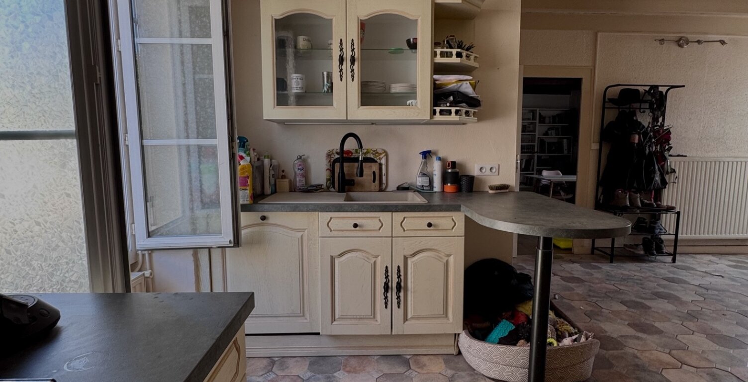 Maison à vendre 5 pièces  (79) — photo 1