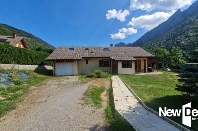 Maison 6 pièces 399000 €