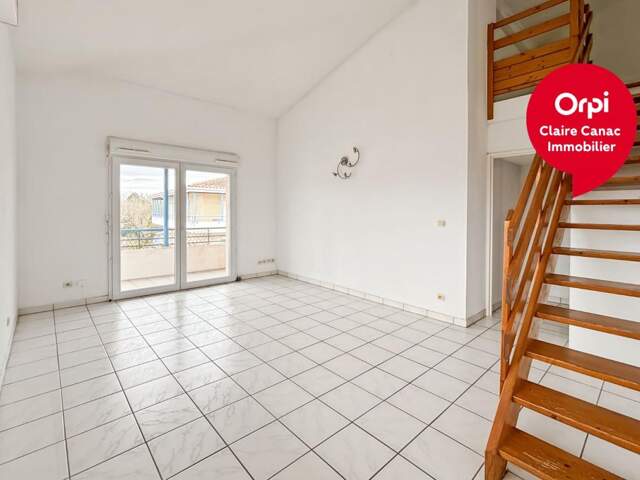 Appartement À Louer — photo du bien