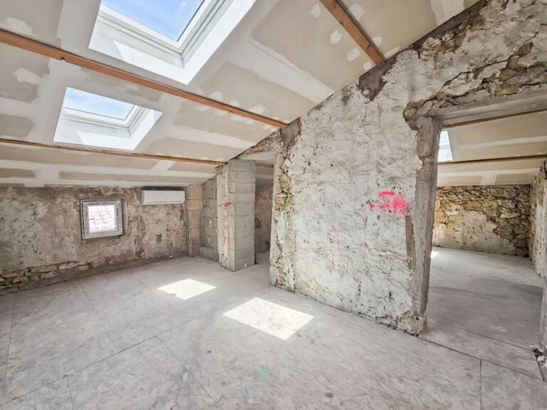 À Vendre à Montfrin - Maison de village de 85m² avec terrasse tropézienne — photo 1